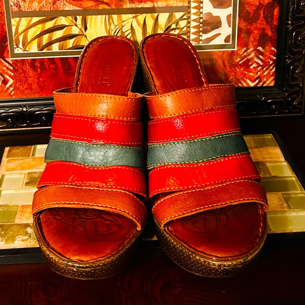 Born Lumi leather colorful wedge slide, size 11 very good preowned condition